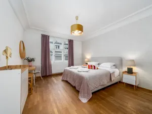 Prodej bytu 2+kk, Praha - Staré Město, Dlouhá, 72 m2