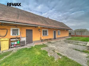 Prodej rodinného domu, Městec Králové, U Nového, 44 m2