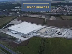 Pronájem skladu, Nymburk, 7500 m2