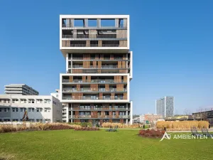 Prodej bytu 2+kk, Praha - Vysočany, Oktábcových, 72 m2