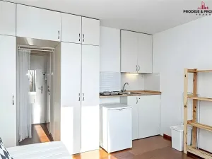 Prodej bytu 1+kk, Praha - Holešovice, Vinařská, 25 m2