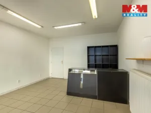 Prodej obchodního prostoru, Postoloprty, Marxovo náměstí, 440 m2