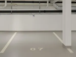 Pronájem garážového stání, Hradec Králové - Pražské Předměstí, 13 m2