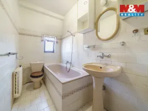 Prodej rodinného domu, Karlovy Vary - Stará Role, Korunní, 96 m2