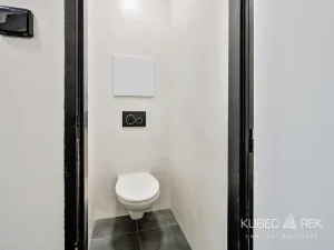 Prodej bytu 2+1, Pacov, Jana Vojny, 49 m2