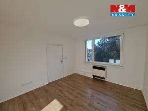 Pronájem bytu 1+1, Liberec - Liberec VII-Horní Růžodol, Lounská, 27 m2