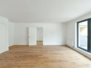 Prodej bytu 2+kk, Praha - Vysočany, V Předním Hloubětíně, 52 m2