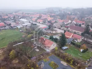 Prodej podílu pozemku, Třebíz, 161602 m2