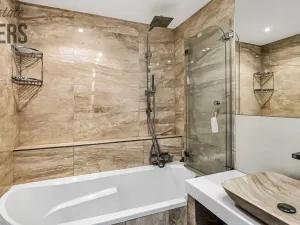 Prodej bytu 1+kk, Praha, 34 m2