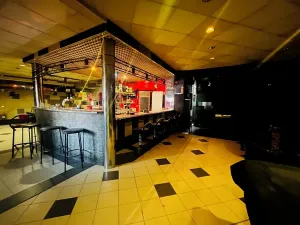 Prodej rodinného domu, Kostelec nad Černými lesy, Jánské náměstí, 433 m2