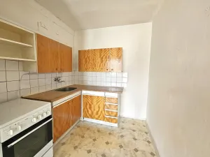 Prodej bytu 2+kk, Kralupy nad Vltavou, sídl. Hůrka, 39 m2