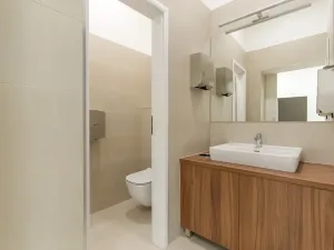 Pronájem kanceláře, Praha - Nové Město, Krakovská, 146 m2