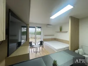 Pronájem bytu 1+kk, Zlín, Pod Hradem II, 27 m2