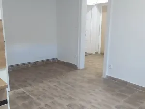 Pronájem bytu 2+1, Brno, Jana Uhra, 60 m2