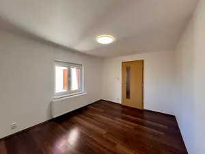 Pronájem bytu 3+1, Všetaty, 83 m2