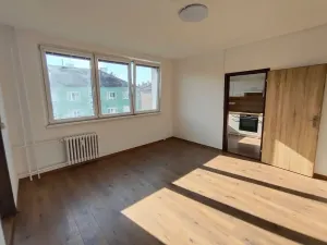 Pronájem bytu 2+1, Olomouc, Rokycanova, 43 m2