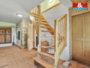 Prodej rodinného domu, Lomnice nad Popelkou - Černá, 100 m2