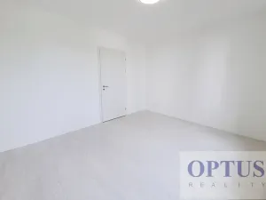 Pronájem bytu 3+kk, Praha - Hloubětín, Waltariho, 73 m2