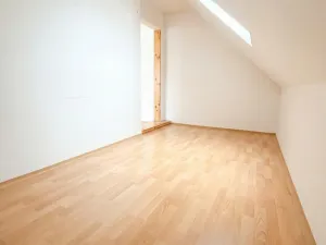 Pronájem bytu 3+1, Praha - Břevnov, Tomanova, 80 m2