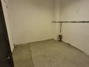 Pronájem skladu, Praha - Řepy, Skuteckého, 141 m2