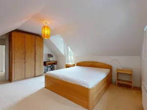 Pronájem rodinného domu, Praha - Hostivař, Mezi potoky, 200 m2