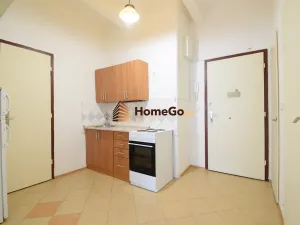 Pronájem bytu 2+1, Praha - Nusle, U gymnázia, 62 m2