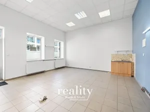 Pronájem kanceláře, Znojmo, Jarošova, 30 m2