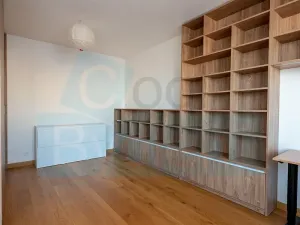 Prodej bytu 1+kk, Praha - Troja, Hnězdenská, 41 m2