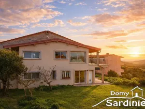 Prodej domu, Trinitá D'Agultu, Sardinie, Itálie, 200 m2