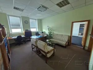 Prodej obchodního prostoru, Znojmo, Vídeňská třída, 5100 m2