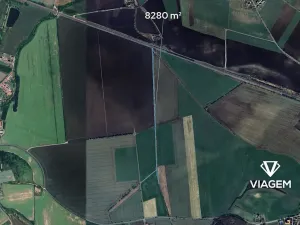 Prodej podílu pole, Dobřichov, 611 m2