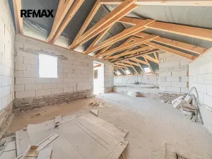 Prodej rodinného domu, Lužná, Havlíčkova, 215 m2