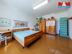 Prodej rodinného domu, Karlovy Vary - Drahovice, V. Huga, 214 m2