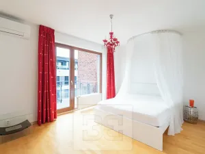 Pronájem bytu 3+kk, Praha - Holešovice, Na Maninách, 110 m2