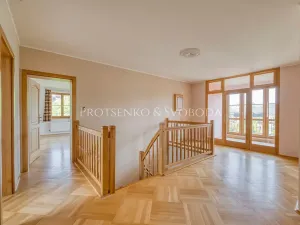 Prodej kanceláře, Vestec, Průběžná, 427 m2