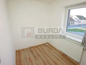 Pronájem bytu 1+1, Neratovice, 25 m2