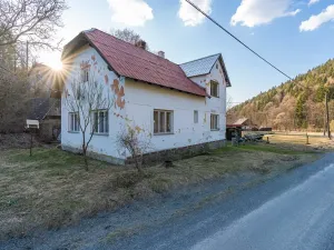 Prodej rodinného domu, Karolinka, 151 m2