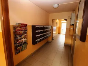 Pronájem bytu 2+kk, Praha, Novodvorská, 40 m2