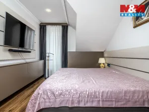 Prodej rodinného domu, Veltrusy, Lomená, 118 m2