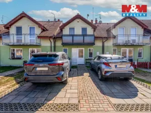 Prodej rodinného domu, Veltrusy, Lomená, 118 m2