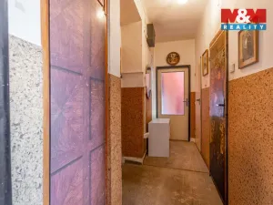 Prodej bytu 2+1, Kralupy nad Vltavou - Lobeček, Masarykova, 48 m2