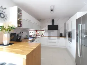 Prodej rodinného domu, Předboj, Východní Stráň, 150 m2