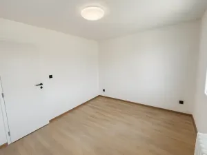 Prodej bytu 3+1, Plzeň, Dlouhá, 65 m2