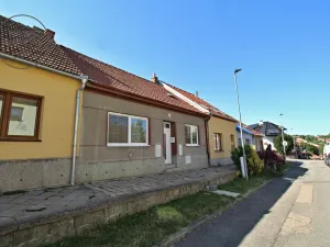 Prodej rodinného domu, Šlapanice, Komenského, 69 m2