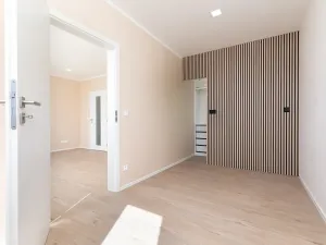 Prodej bytu 2+1, Opava, Černá, 43 m2