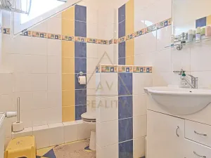 Prodej rodinného domu, Hřebeč, nám. Draha, 150 m2