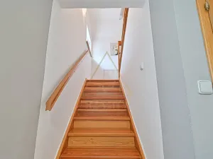 Prodej rodinného domu, Hřebeč, nám. Draha, 150 m2