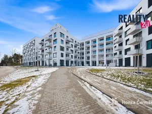 Pronájem bytu 1+kk, Brno, třída Generála Píky, 42 m2