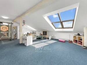 Prodej rodinného domu, Jesenice, Budějovická, 340 m2