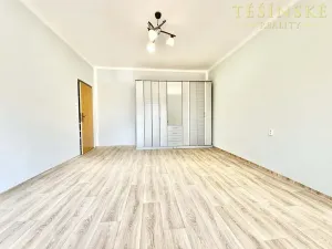 Pronájem bytu 2+1, Český Těšín, Odboje, 70 m2